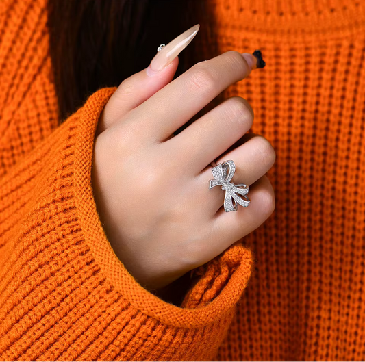 Bow Knot Moissanite Ring - Rani