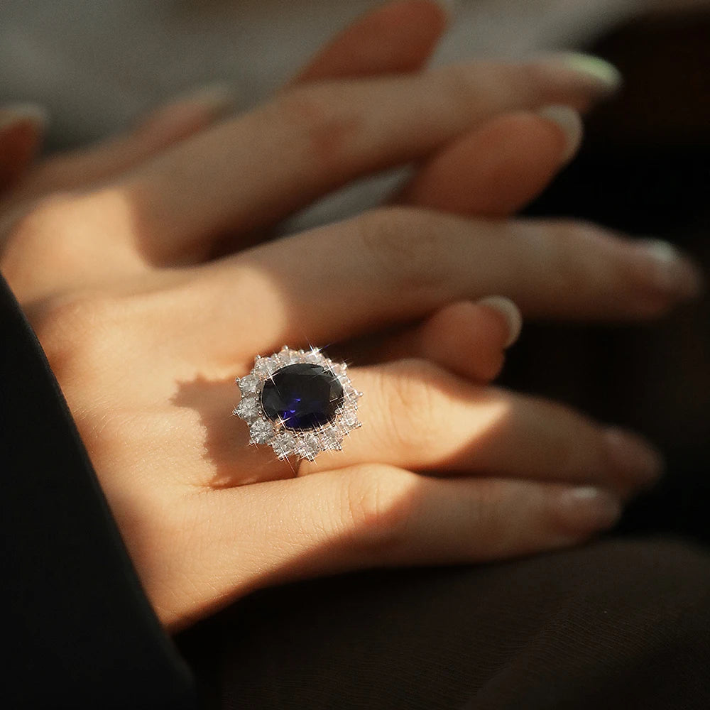 Vintage Engagement Ring - Blue Sapphire