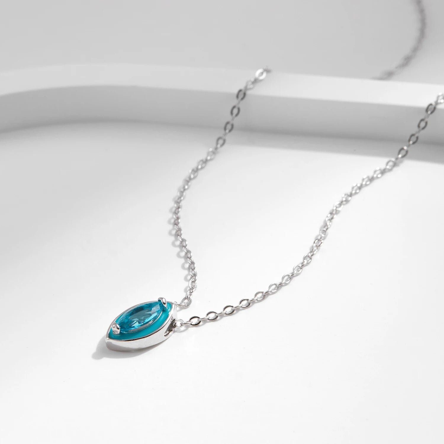 سلسال السراب من الفضة الإسترليني