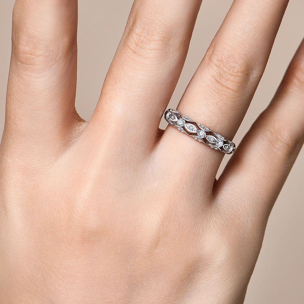 Hollow Moissanite Band Ring