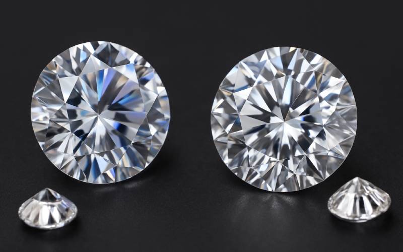 Cubic Zirconia (CZ) vs Diamond