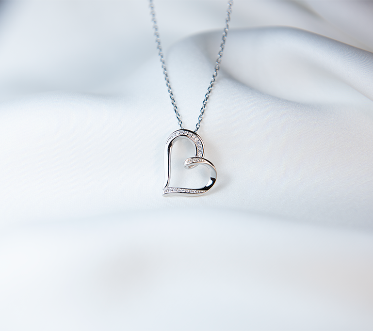 Silver Heart Necklace - Amore