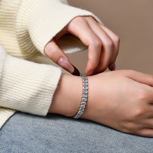 Emerald-cut Tennis Bracelet